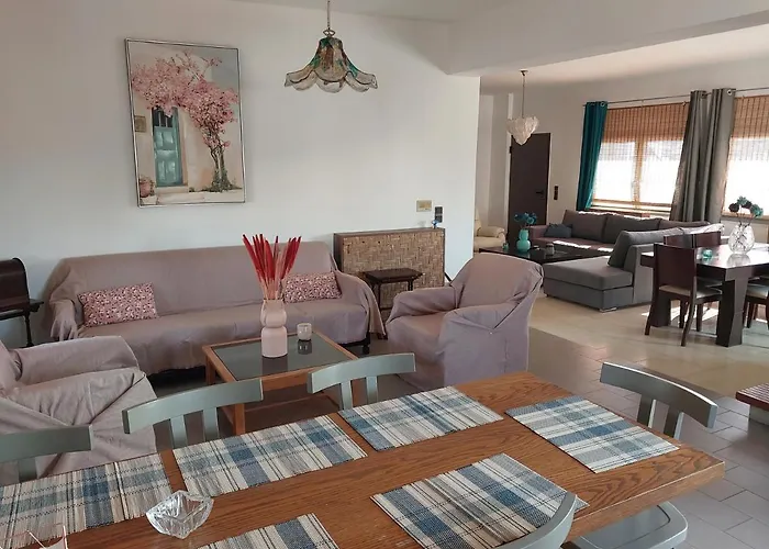 Passatempo Casa - 3 Bedroom Apartment Close To The Swimming Pool